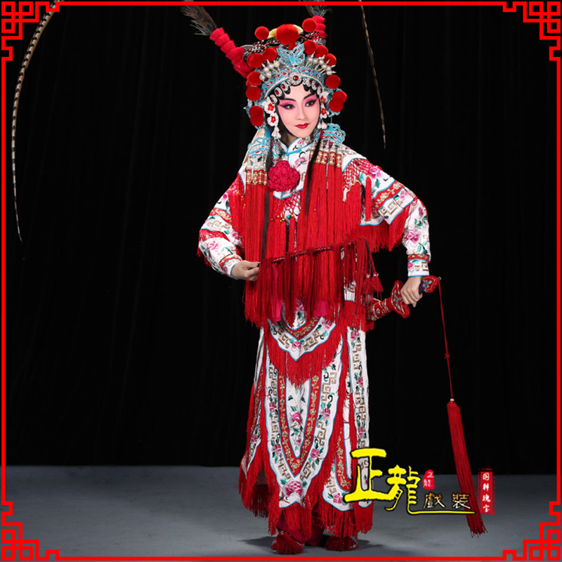 安远刀马旦改容战父 软绉镶边女改良靠